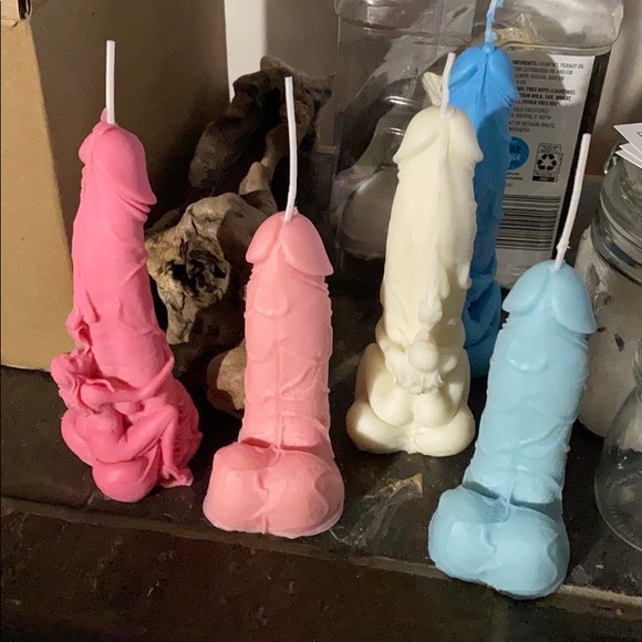 Erotic small batch artisan candles. Gag gift - Picture 5 of 9